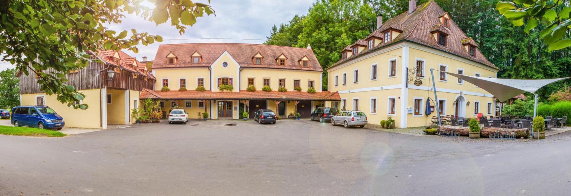Landhotel Kahrmuehle Pressath Eksteriør billede